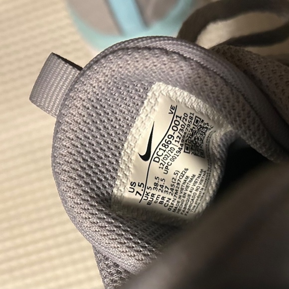 Women’s Nike Renew In-Season TR 9 - Picture 6 of 7